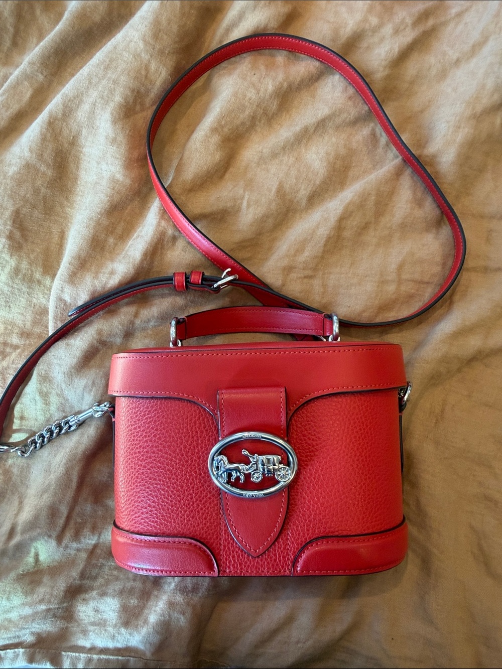 Coach Red Pebbled Camera bag Leather Crossbody with Horse & Carriage Plaque